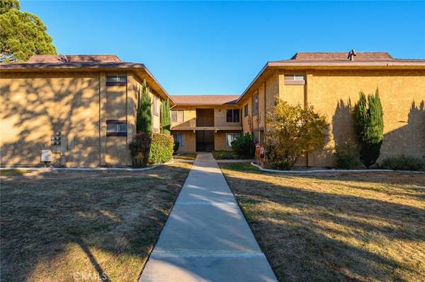 42849 15TH ST W #5, Lancaster, CA 93534