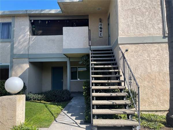 1320 Hillandale AVE #5, La Habra Heights, CA 90631