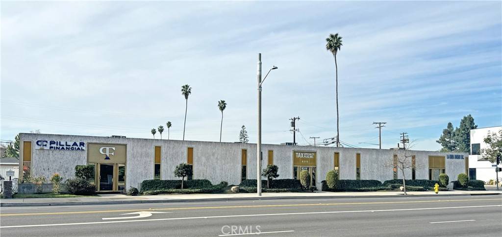 Downey, CA 90240,8300 Florence AVE