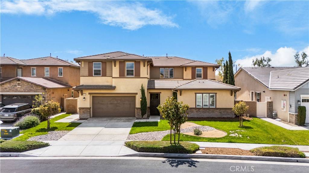 6775 Birmingham Dr DR, Chino, CA 91710