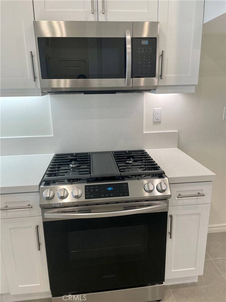 Placentia, CA 92870,2424 Villena WAY