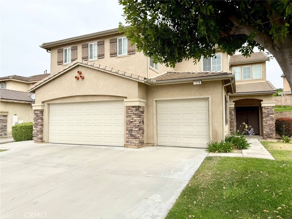 Eastvale, CA 92880,7379 Wake Forest DR