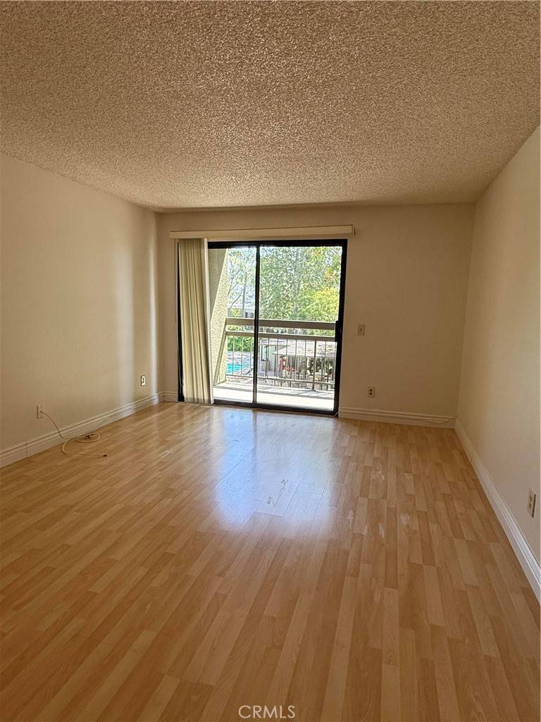 Los Angeles, CA 90042,898 Temple #221
