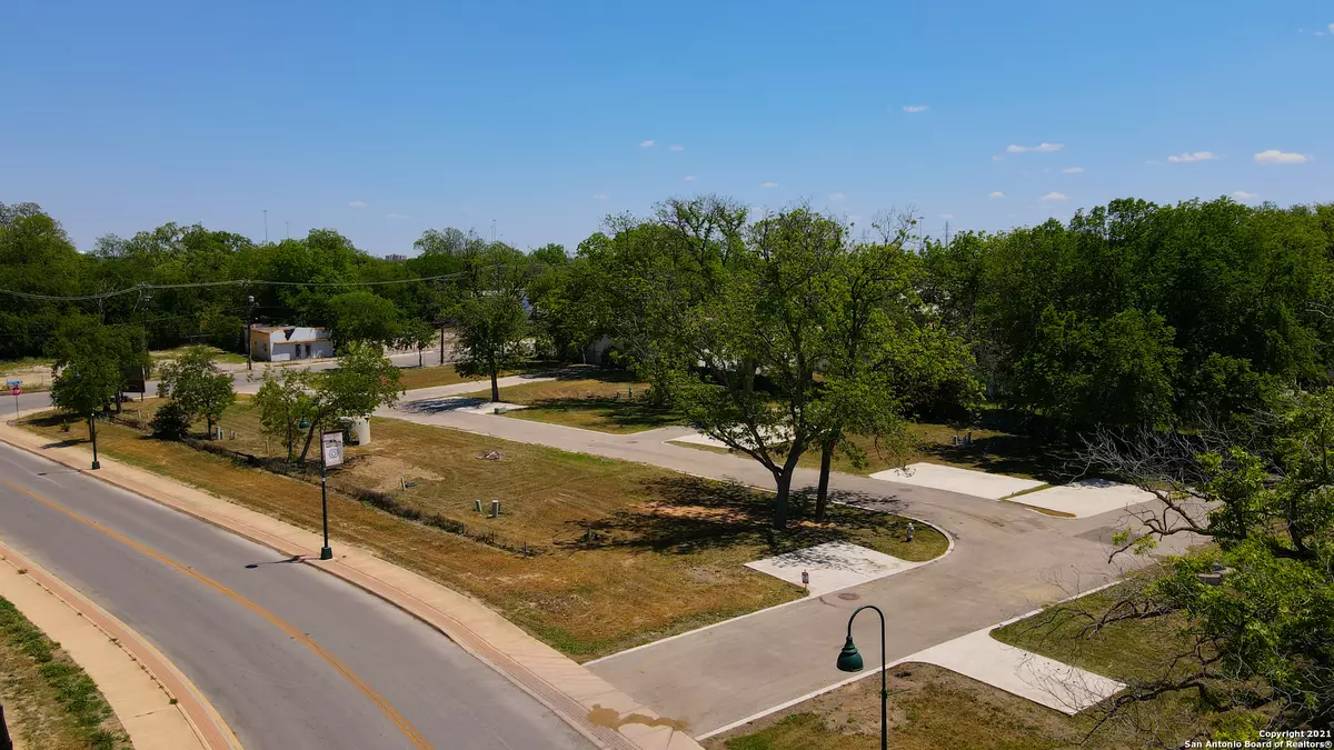 San Antonio, TX 78210-2765,519 Roosevelt Ave