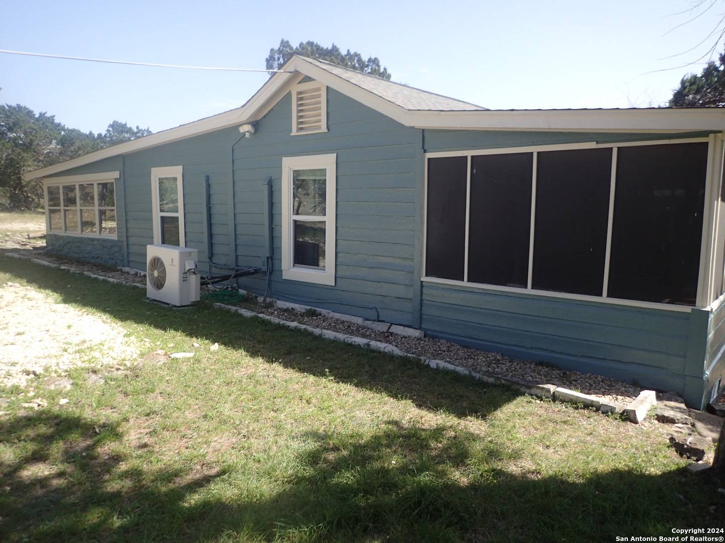 Lakehills, TX 78063,13812 Park Road 37
