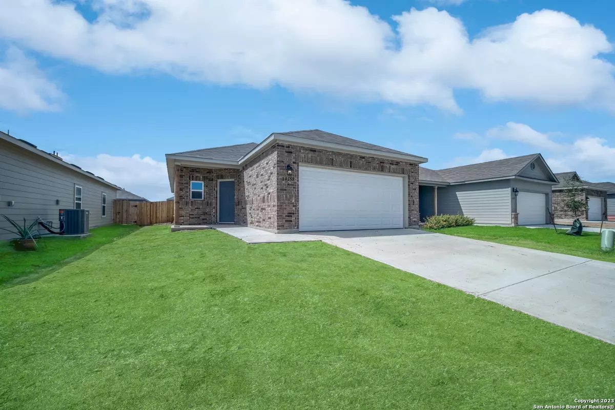 Elmendorf, TX 78112,14659 Hackamore Way