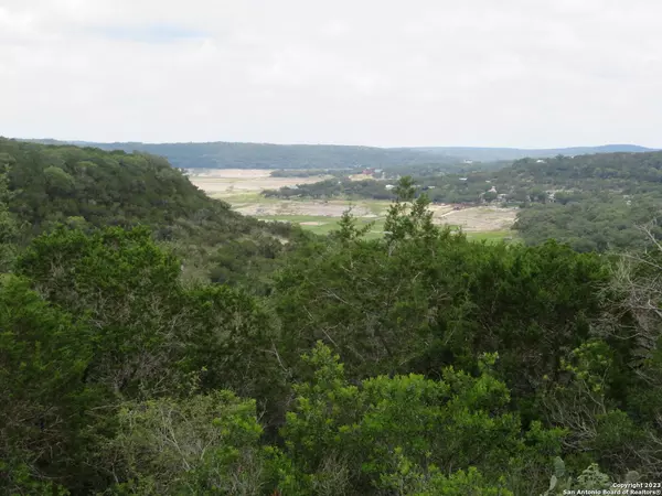 Lakehills, TX 78063,0 HILLTOP LOOP