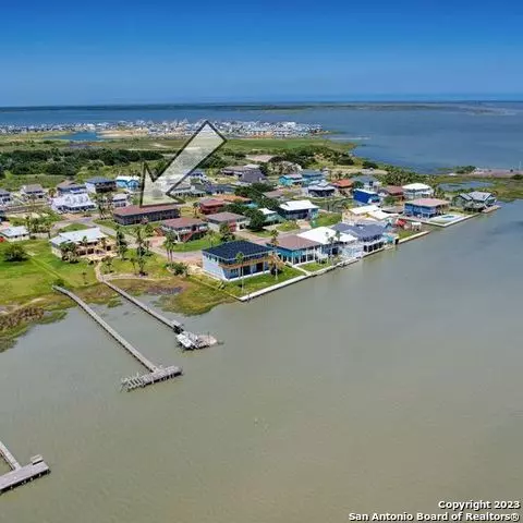 Rockport, TX 78382,12 Front St