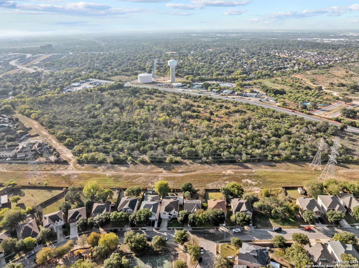 Live Oak, TX 78233,10600 O'Connor Rd