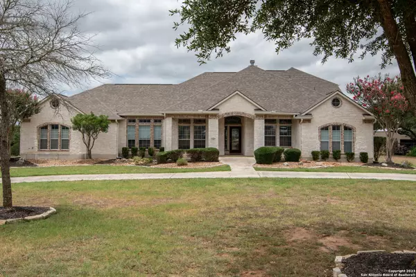 New Braunfels, TX 78132-5214,135 Western Oaks