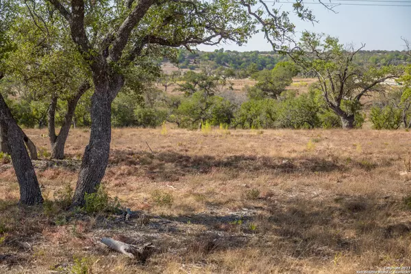 LOT 52 Leo Ct, Kerrville, TX 78028