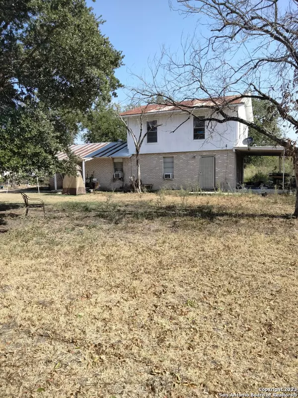 St Hedwig, TX 78152-8332,13619 AYCOCK LN