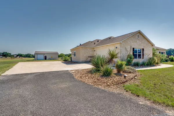 Bandera, TX 78003,379 Hackamore Trail