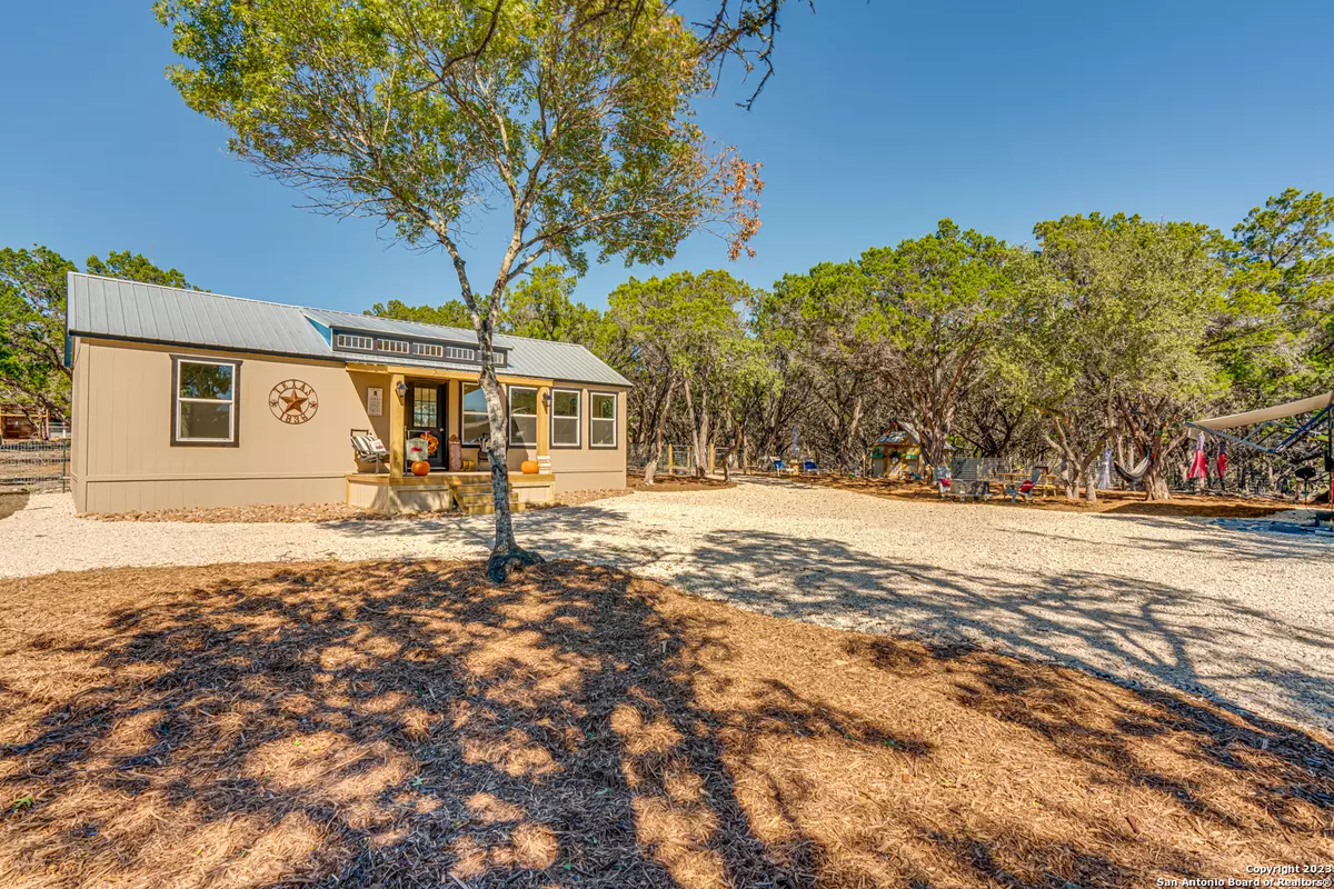 Bandera, TX 78003,3160 FOREST TRAIL DR