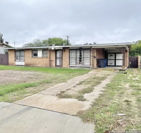 354 Kate Schenck Ave,  San Antonio,  TX 78223-3310