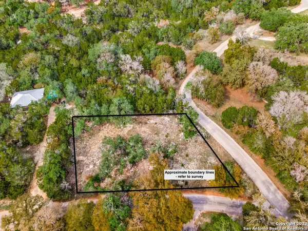 112 Woodacre Dr., Wimberley, TX 78676