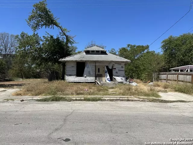 San Antonio, TX 78203-1546,621 PINE ST