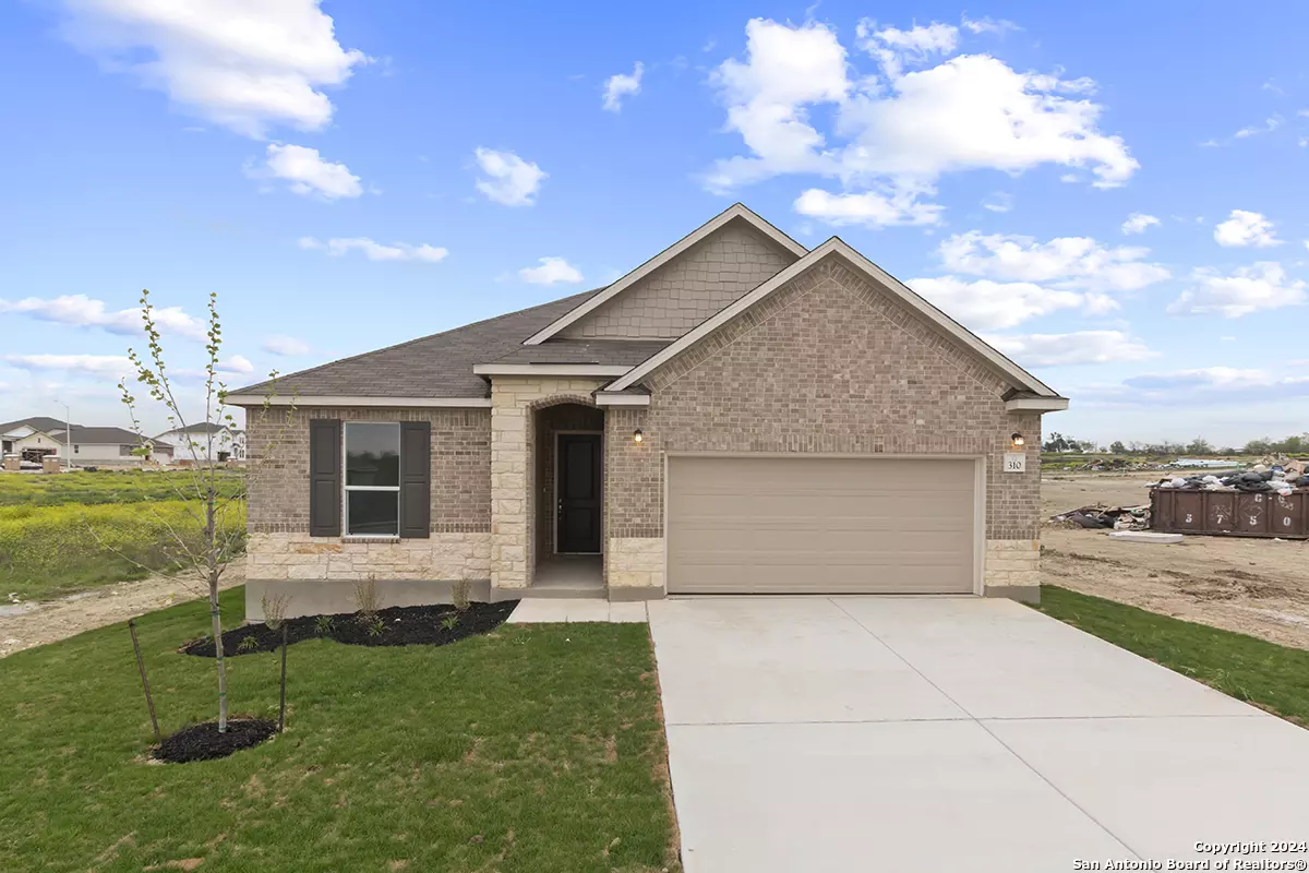 Cibolo, TX 78108,310 Cowboy Knoll