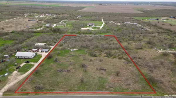 Castroville, TX 78009,300 CR 5781