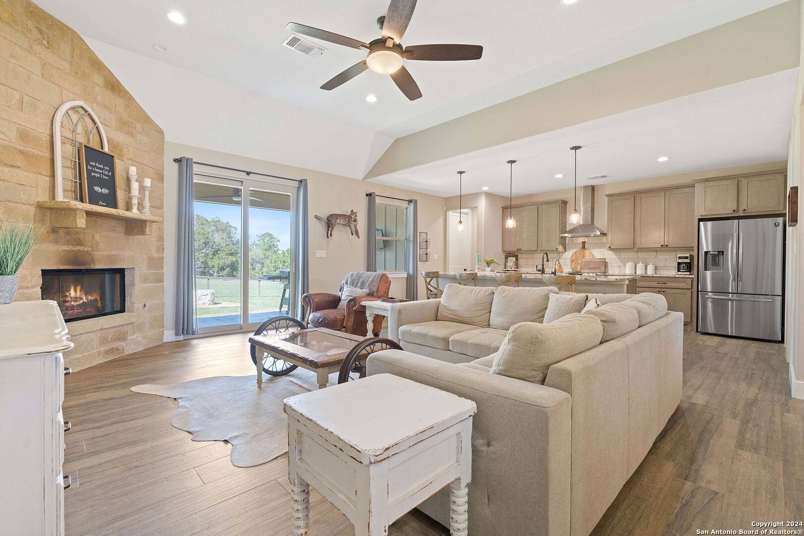 714 Primrose Path,  Canyon Lake,  TX 78133