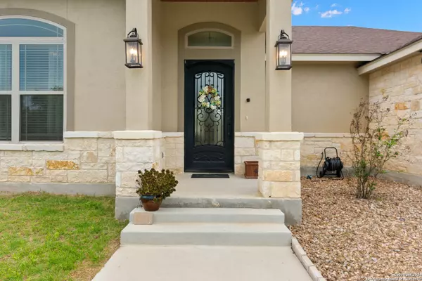 La Vernia, TX 78121,232 Cibolo Ridge