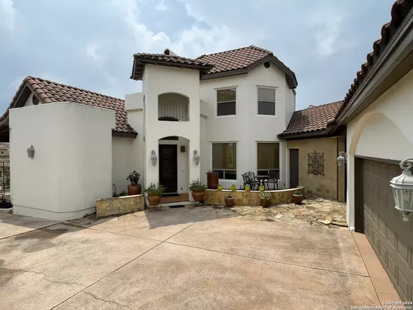 407 HANNAH LN, Boerne, TX 78006-8869