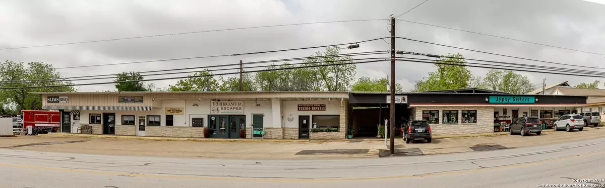 Fredericksburg, TX 78624,905-913 Main Street