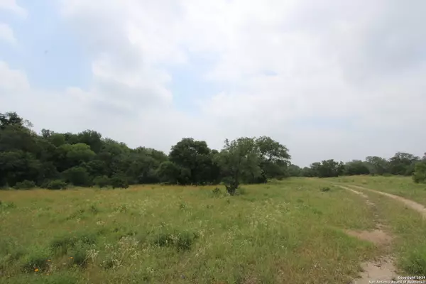 Seguin, TX 78155,0000 HOFFMAN RD