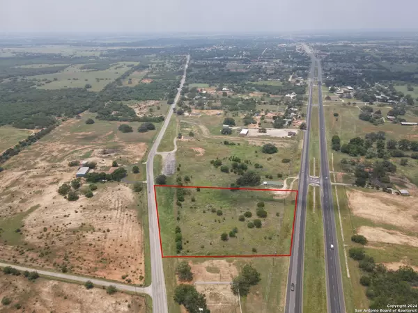 Floresville, TX 78114,2.59 ACRES US HIGHWAY 181