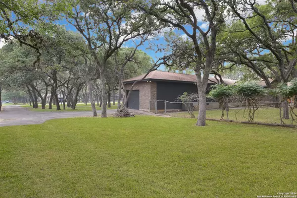 San Antonio, TX 78255,25311 Broad Oak Trail