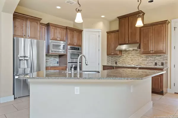 Boerne, TX 78015-4858,28114 CARMEL VALLEY