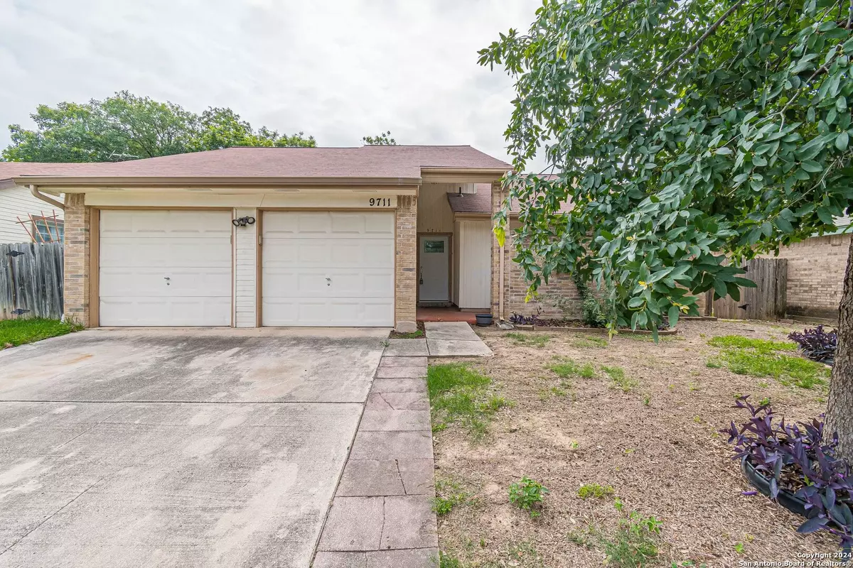 San Antonio, TX 78250-5062,9711 WOODLAND HLS