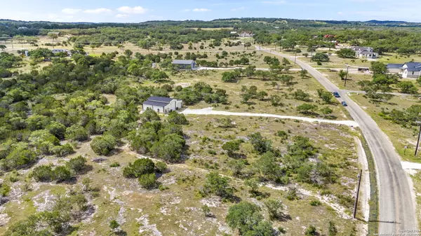 Boerne, TX 78006-8380,37 SABINAS RIDGE RD