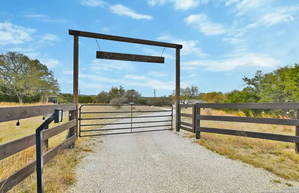 Wimberley, TX 78676,6390 Mount Sharp