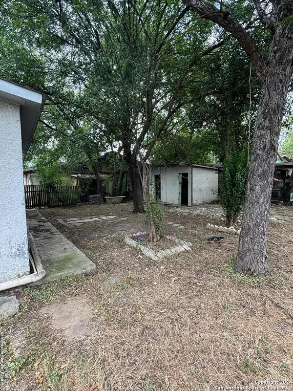 San Antonio, TX 78207,3002 Morales St