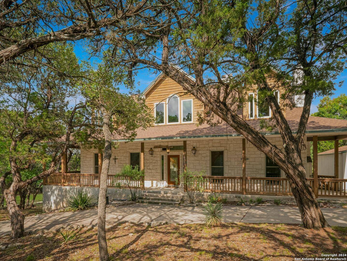 18705 Lookout Mountain Trl, Helotes, TX 78023