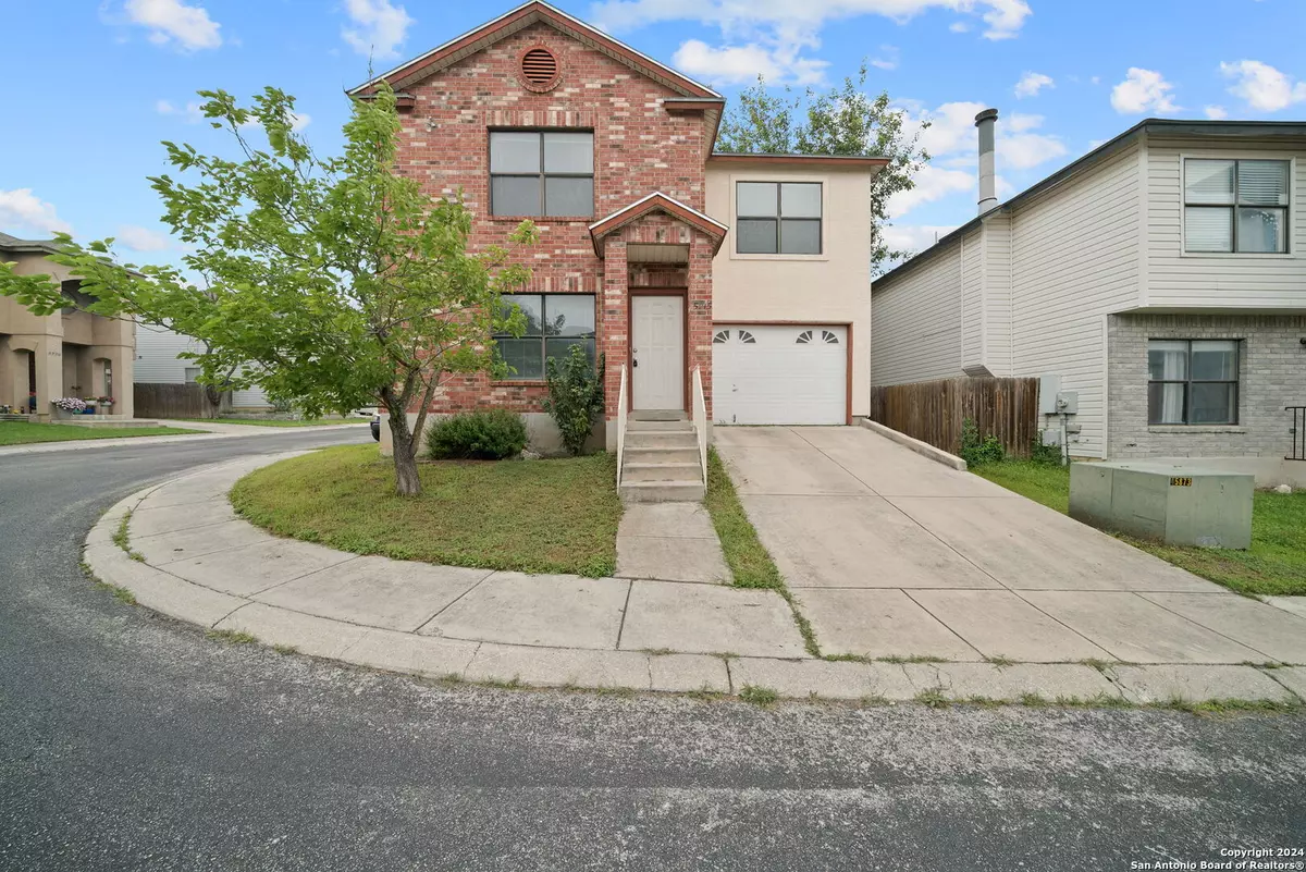 San Antonio, TX 78240-1572,5215 KENTON STONE