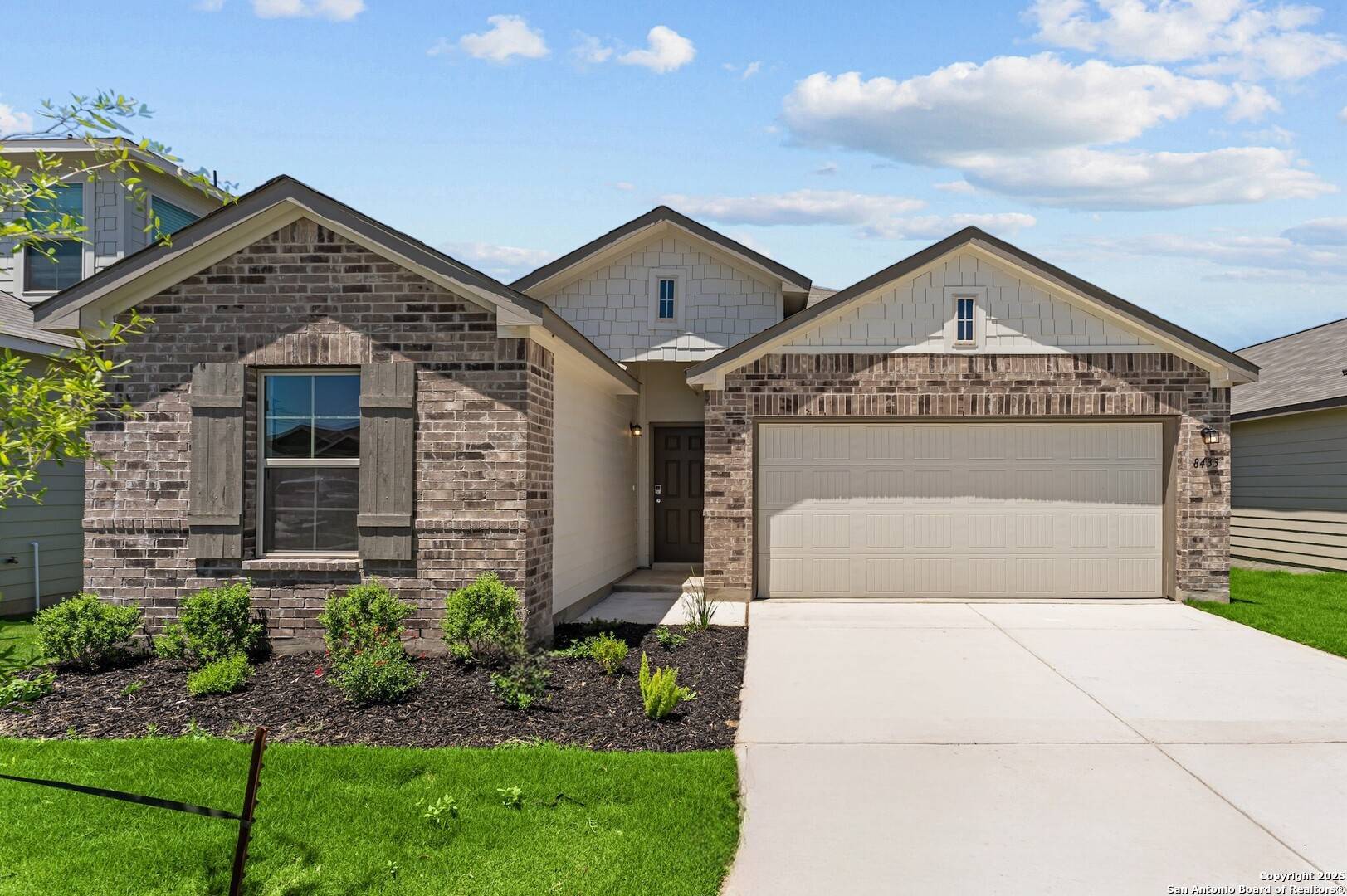 8433 Roadrunner Passage, San Antonio, TX 78222
