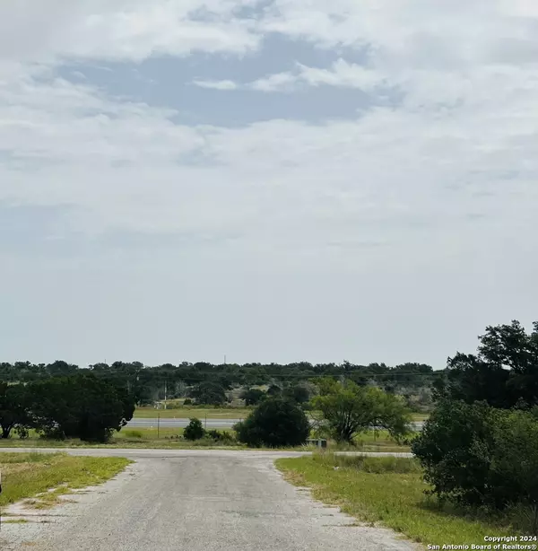 1067 Rolling Hills, Horseshoe Bay, TX 78657