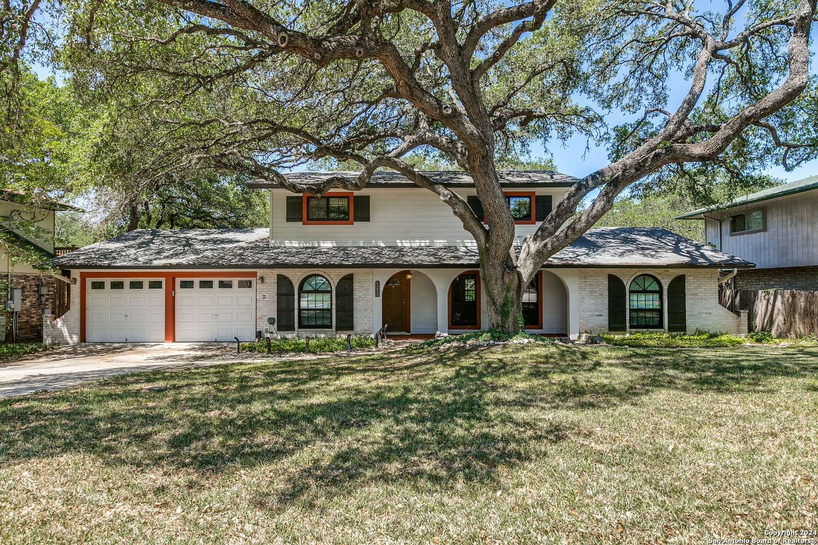 11615 Raindrop Dr, San Antonio, TX 78216