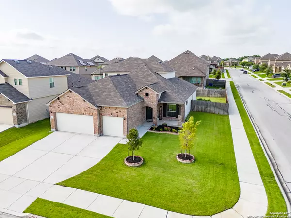 4600 Falling Oak, Schertz, TX 78108