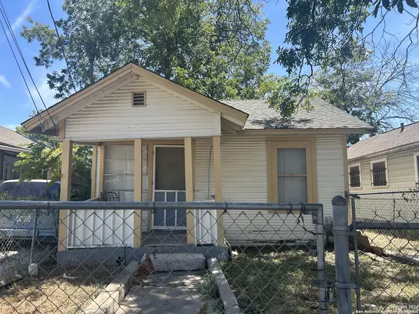 304 19TH ST,  San Antonio,  TX 78207-4005