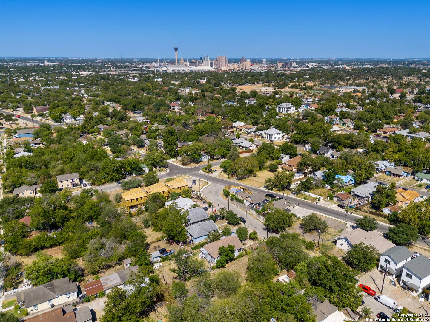 San Antonio, TX 78210,126 VINE ST
