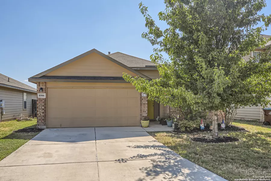 8506 SHOOTER CV, San Antonio, TX 78254-4513