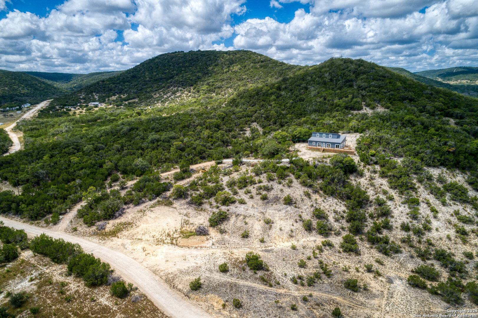 Tarpley, TX 78883,252 valley vista