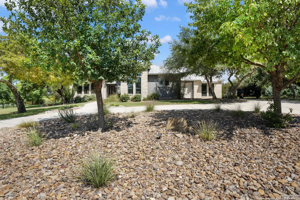 Boerne, TX 78006-8595,136 BALCONES BND