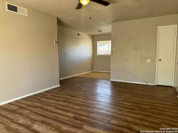 San Antonio, TX 78228,3815 Sherril Brook #2 UNIT 2