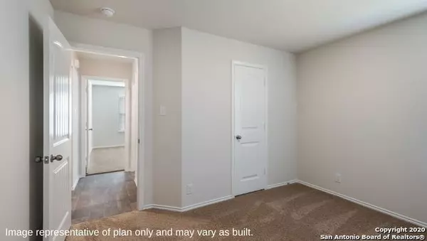 San Antonio, TX 78252,8114 Lunar Point