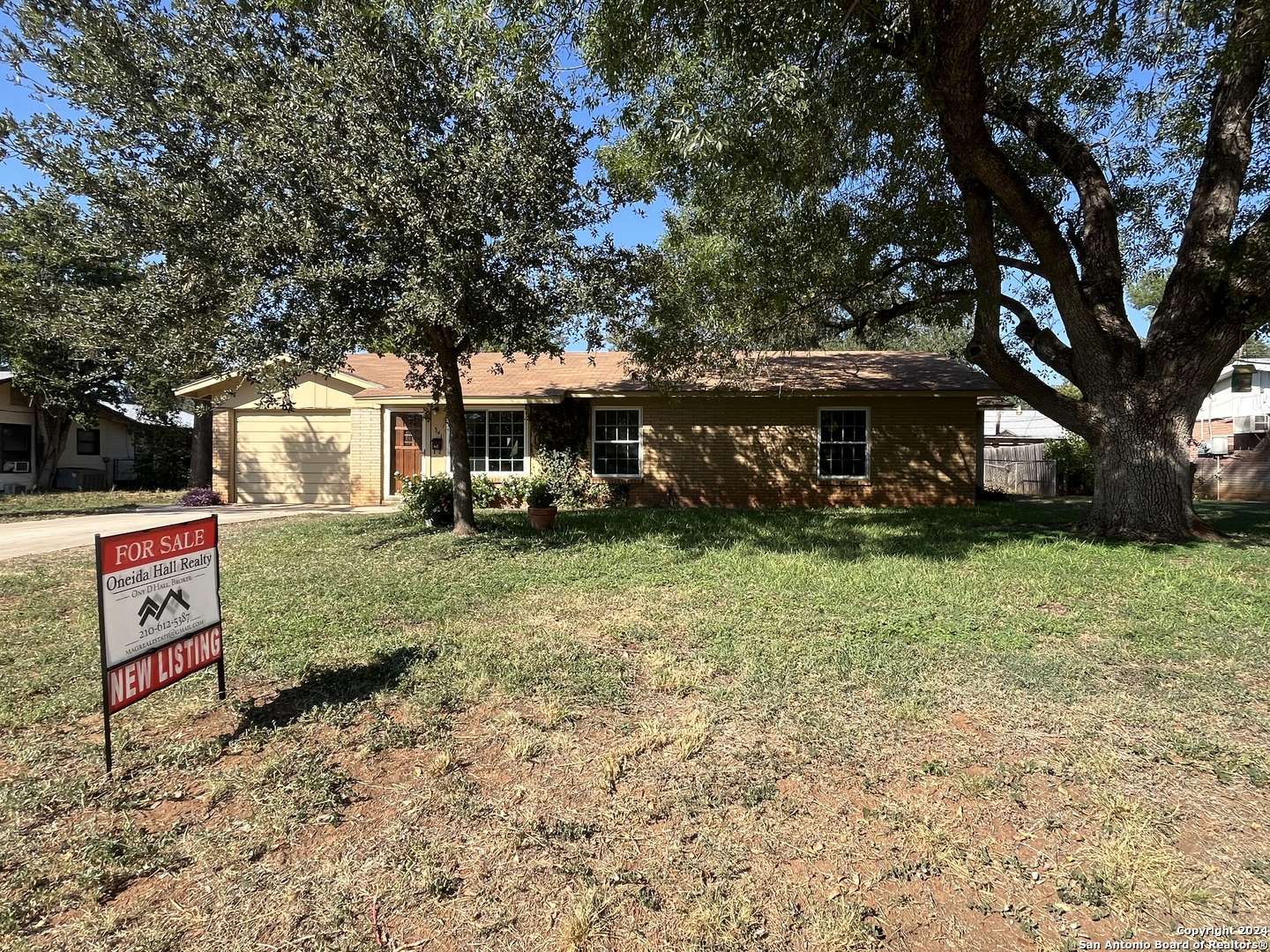 541 Margo Drive,  Pearsall,  TX 78061