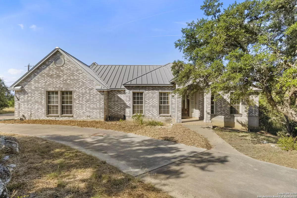 Helotes, TX 78023-5113,13140 ADOBE WALLS DR